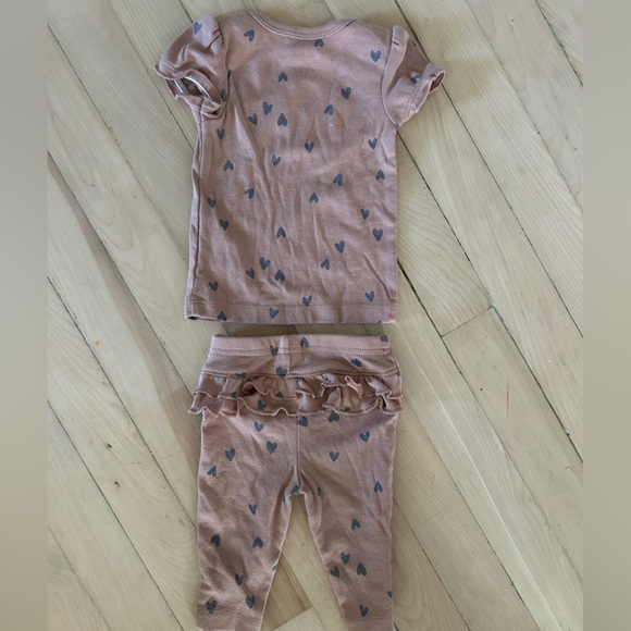 Carter’s - Infant Brown Heart Patterned Set - Picture 2 of 3